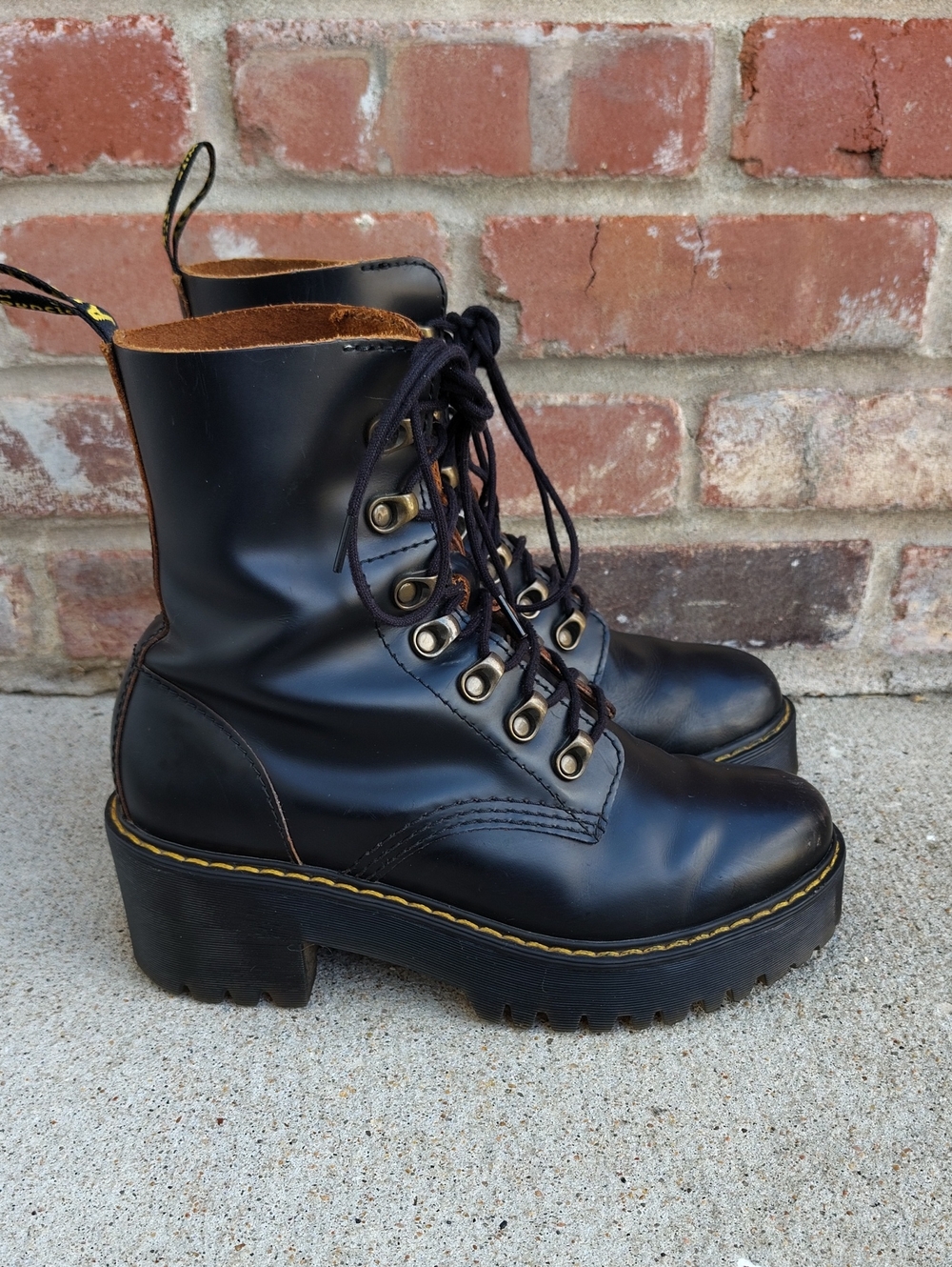 Dr Martens Leona Vintage Smooth Leather Heeled Platform Boots Size 7 Grunge - Picture 8 of 17